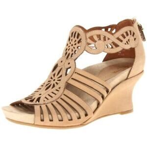 Earthies Caradonna Suede Ankle Strap Wedge Heel Sandals Biscuit Women's Size 9